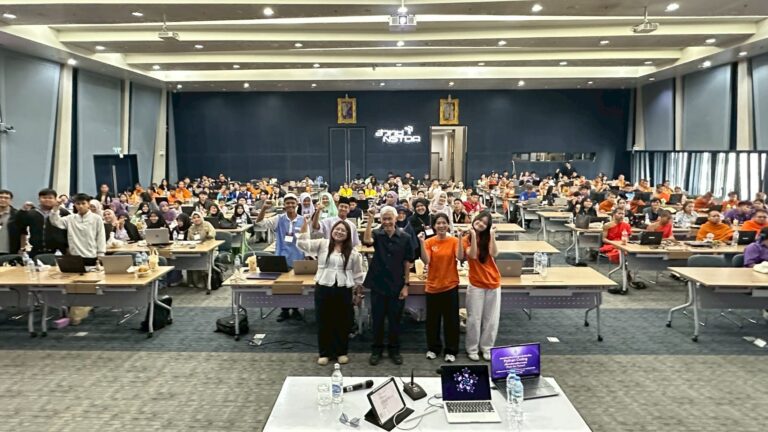 LINE_ALBUM_10-120769_260717_1
